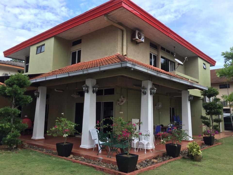 Casapelindung Guesthouse Куантан Екстериор снимка